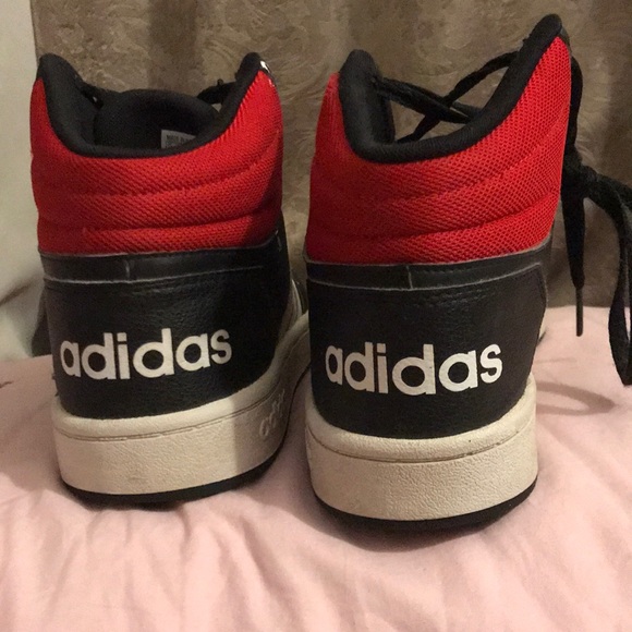 Adidas - Picture 3 of 3